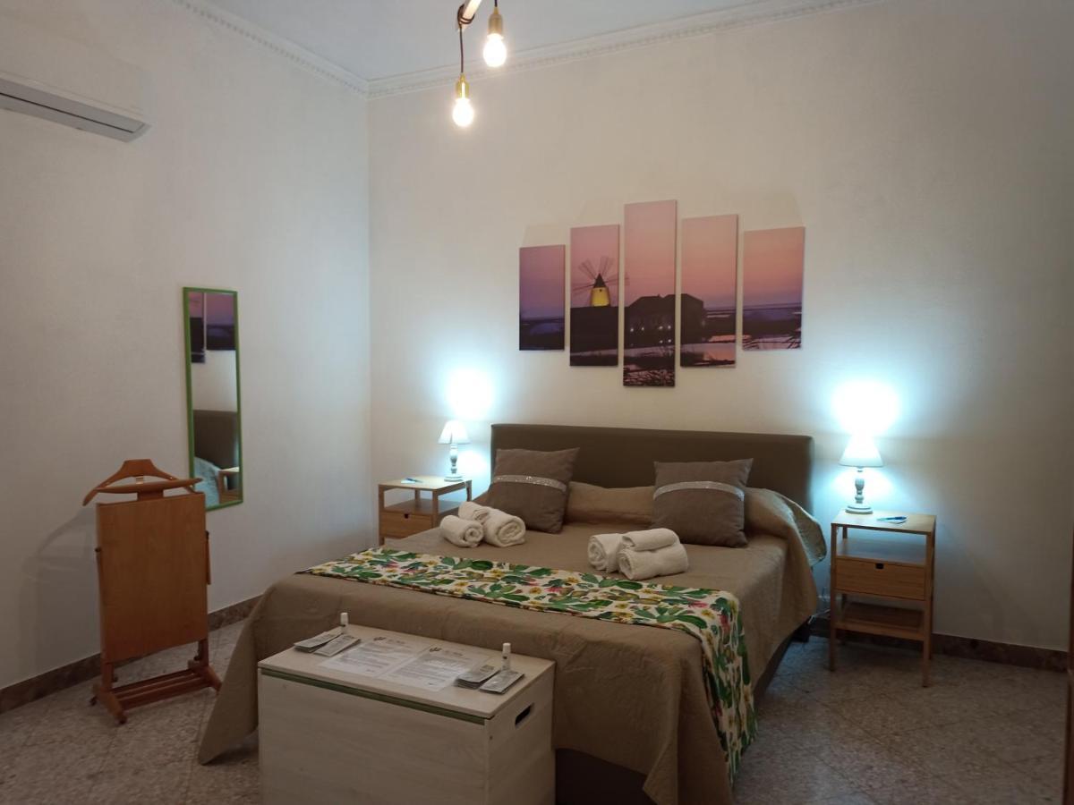 Casa Vacanze Ni Nuccia Trapani Eksteriør bilde